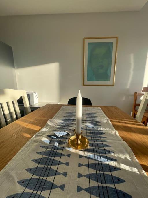 Newly Built Bright Apartment, Close To Everything If You Want To Visit Stockholm, You Will Find The Perfect Accommodation Here! Ferry Line 80 Makes It Very Convenient And Easy To Get To The City Center Nacka Exterior foto