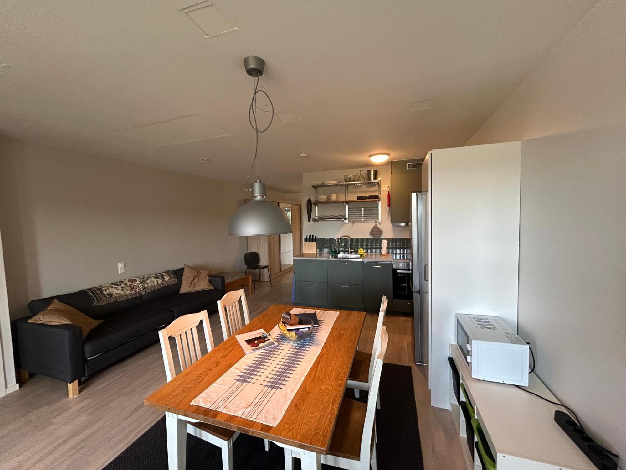 Newly Built Bright Apartment, Close To Everything If You Want To Visit Stockholm, You Will Find The Perfect Accommodation Here! Ferry Line 80 Makes It Very Convenient And Easy To Get To The City Center Nacka Exterior foto